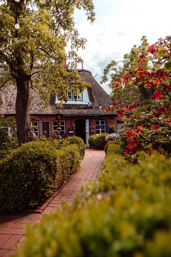 Hotel Sternhagens Landhaus Oevenum Exterior foto